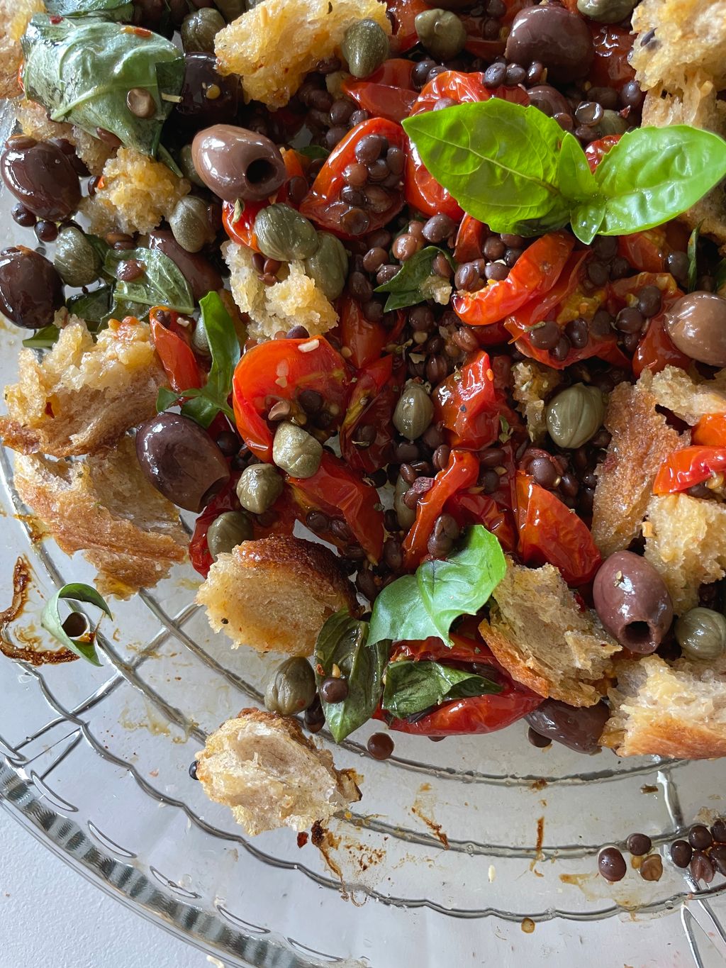 Panzanella - Brotsalat mit Linsen